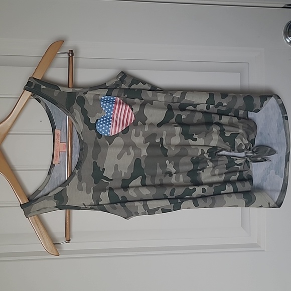 Camo print tank top - Picture 2 of 4